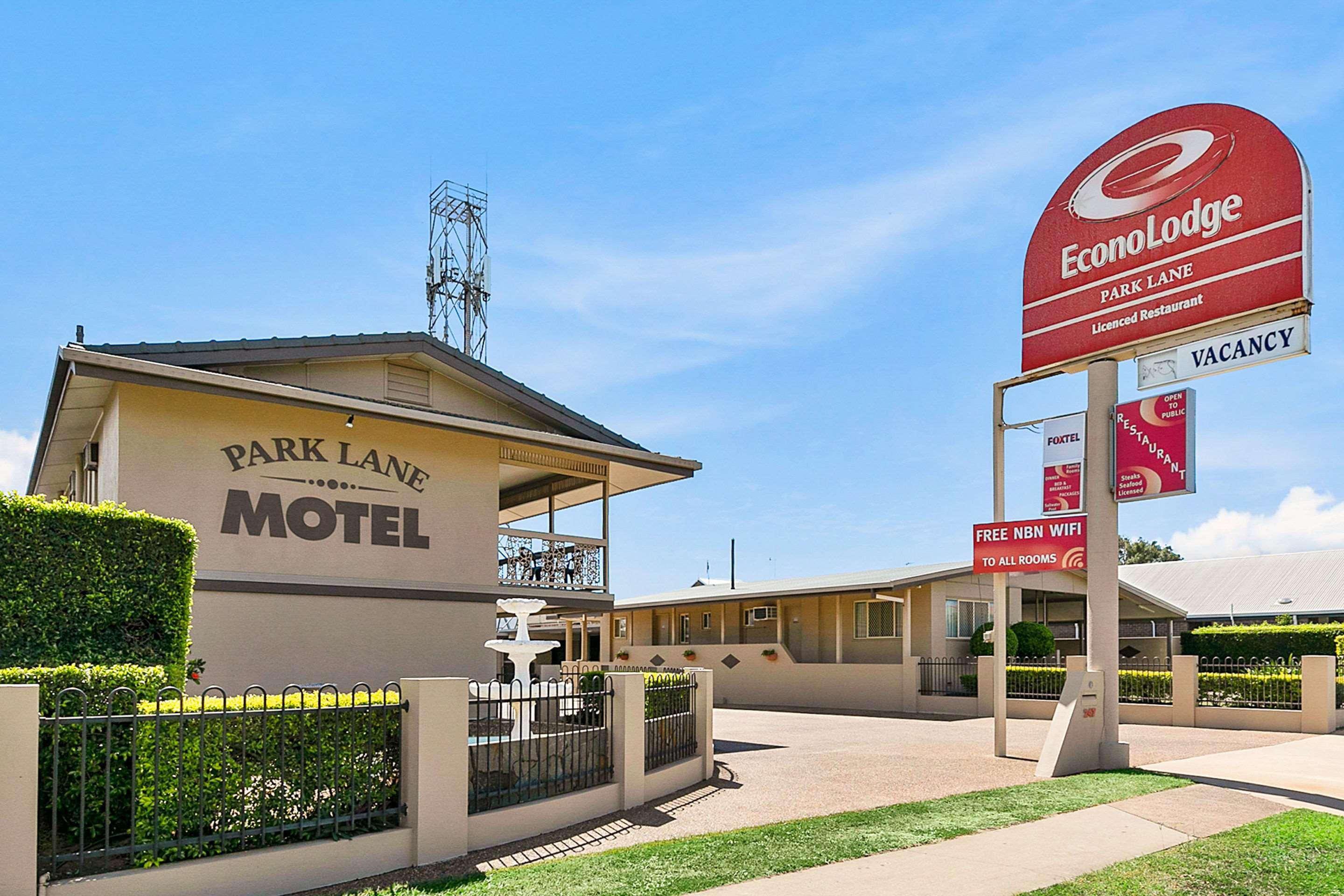 Econo Lodge Park Lane Bundaberg Eksteriør billede